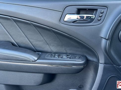 Used 2022 Dodge Charger SRT Hellcat w/ Harman/Kardon Audio Group image 12