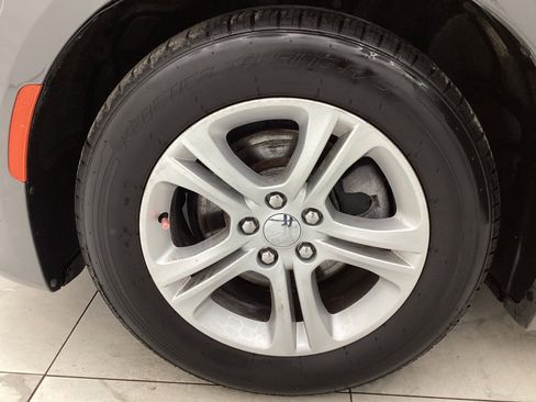 Used 2019 Dodge Charger SXT w/ Leather Interior Group image 49