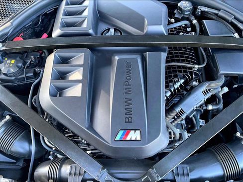 Used 2023 BMW M2 w/ Lighting Package RWD image 33