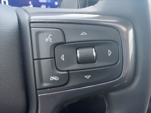 Used 2023 Chevrolet Silverado 1500 High Country w/ High Country Premium Package AWD/4WD image 24