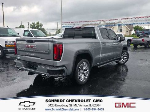 Used 2023 GMC Sierra 1500 Denali w/ Denali Reserve Package AWD/4WD image 5