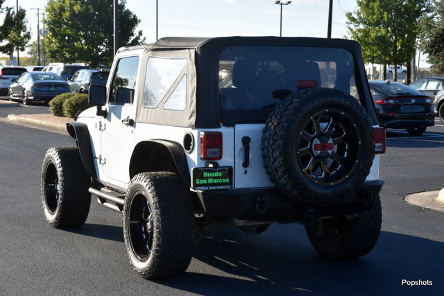 Used 2017 Jeep Wrangler Sport w/ Quick Order Package 24S AWD/4WD image 4