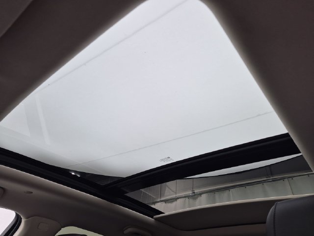 Used 2019 Cadillac XT5 Luxury AWD/4WD image 19