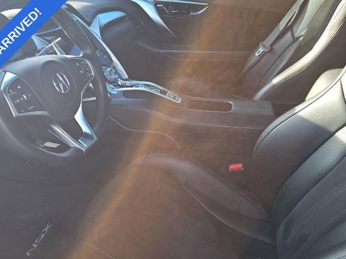 Used 2017 Acura NSX image 5
