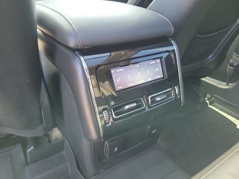 Certified 2022 Lincoln Aviator Reserve w/ Equipment Group 201A RWD image 11