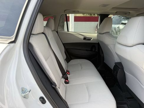 Used 2026 Toyota Corolla Cross LE w/ Moonroof Package FWD image 31