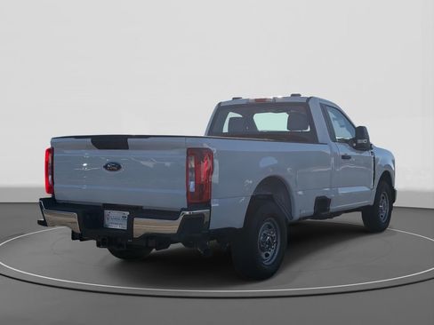 New 2026 Ford F250 XL w/ XL Chrome Package image 5