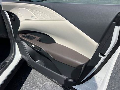 Certified 2023 Lexus RX 350 FWD w/ Accessory Package (K3) image 15