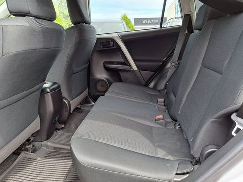 Used 2018 Toyota RAV4 LE w/ All Weather Liner Package AWD/4WD image 23