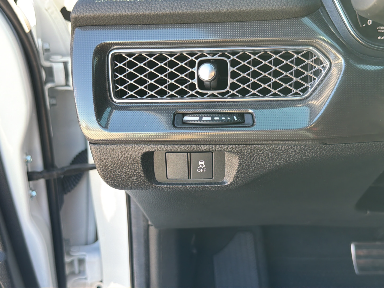 Used 2024 Acura Integra A-Spec w/ Technology Package FWD image 19