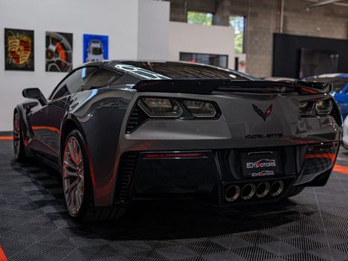 Used 2016 Chevrolet Corvette Z06 w/ 2LZ Preferred Equipment Group RWD image 26