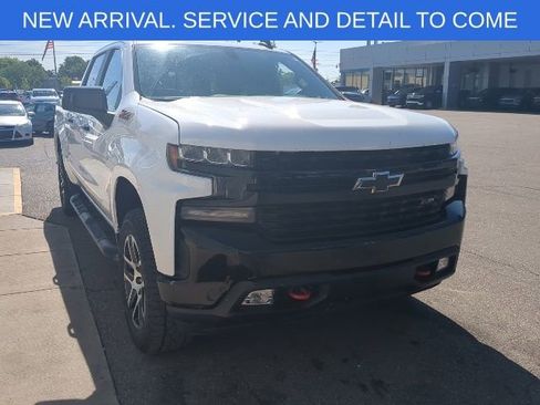 Used 2019 Chevrolet Silverado 1500 LT Trail Boss AWD/4WD image 10
