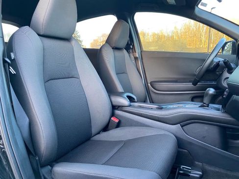 Used 2022 Honda HR-V Sport image 20