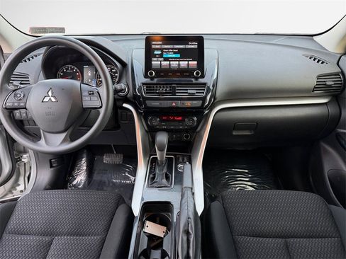 Used 2024 Mitsubishi Eclipse Cross LE image 15