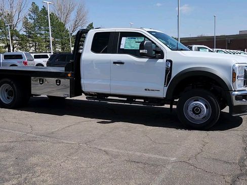 New 2025 Ford F550 4x4 SuperCab Super Duty image 12