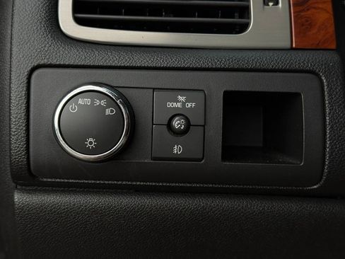 Used 2013 Chevrolet Tahoe LT RWD image 27