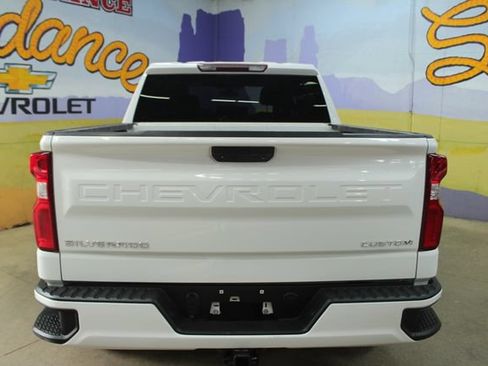 Used 2019 Chevrolet Silverado 1500 Custom w/ Custom Value Package AWD/4WD image 7