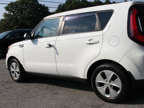 Used 2014 Kia Soul image 4