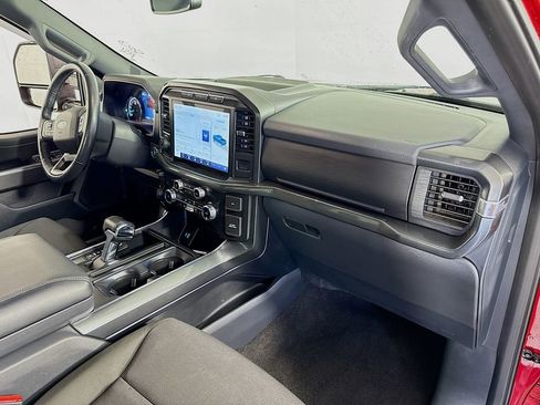 Certified 2022 Ford F150 XLT w/ Equipment Group 302A High image 4