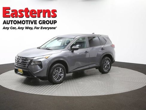 Used 2024 Nissan Rogue S AWD/4WD image 56