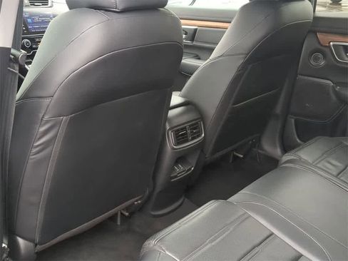 Used 2019 Honda CR-V Touring image 17