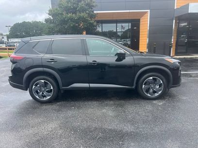 Used 2025 Nissan Rogue SV