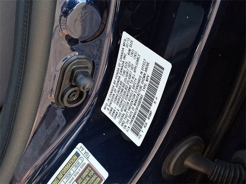 Used 2015 Honda CR-V EX-L image 27