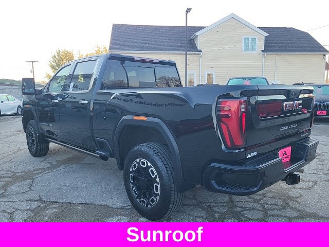 Used 2024 GMC Sierra 2500 Denali w/ Denali Reserve Package AWD/4WD image 12