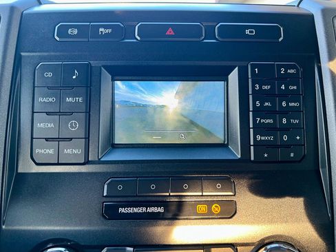 Used 2018 Ford F250 XL w/ Power Equipment Group image 23