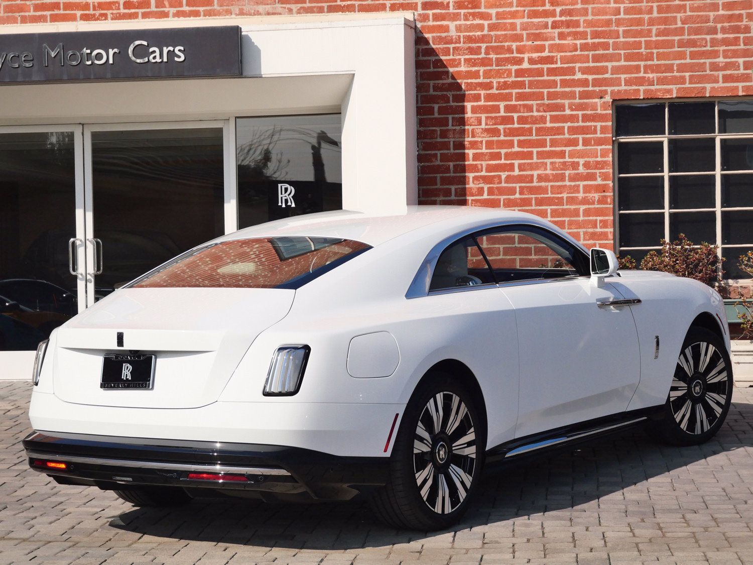 Certified 2025 Rolls-Royce Spectre w/ Spectre Launch Package AWD/4WD image 2