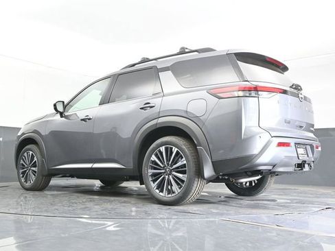 New 2026 Nissan Pathfinder Platinum FWD image 20
