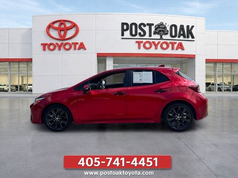 Used 2023 Toyota Corolla XSE FWD image 6