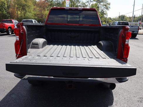 Used 2021 Chevrolet Silverado 3500 LTZ w/ LTZ Convenience Package image 37