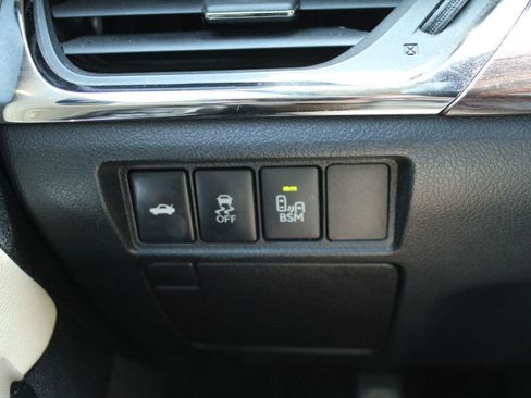 Used 2015 Toyota Avalon XLE Touring FWD image 24