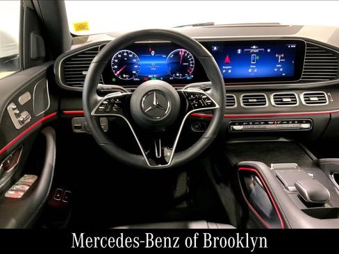 Certified 2025 Mercedes-Benz GLE 450e 4MATIC image 7