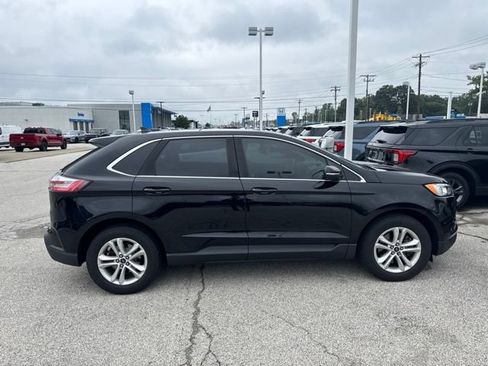 Certified 2019 Ford Edge SEL w/ Equipment Group 201A AWD/4WD image 10