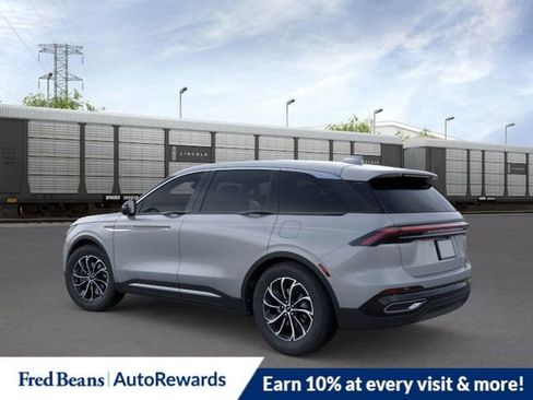 New 2026 Lincoln Nautilus Premier AWD/4WD image 4