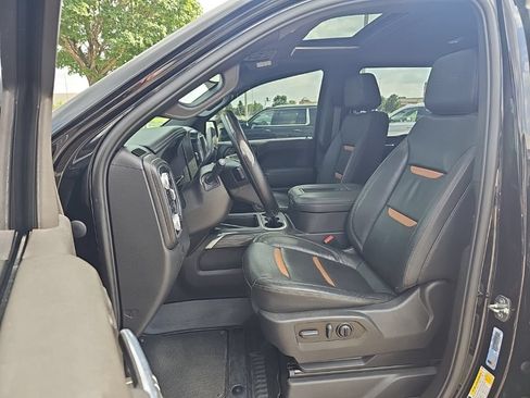 Used 2022 GMC Sierra 1500 AT4 w/ AT4 Premium Package AWD/4WD image 9