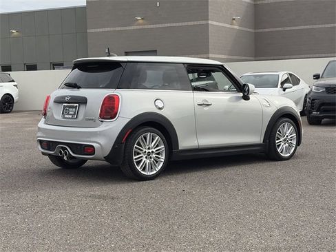 Used 2020 MINI Cooper S image 7