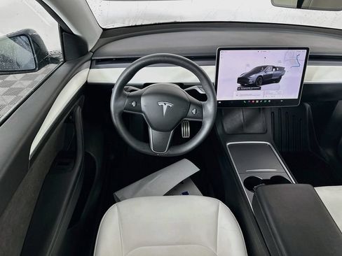 Used 2022 Tesla Model Y Performance AWD/4WD image 28