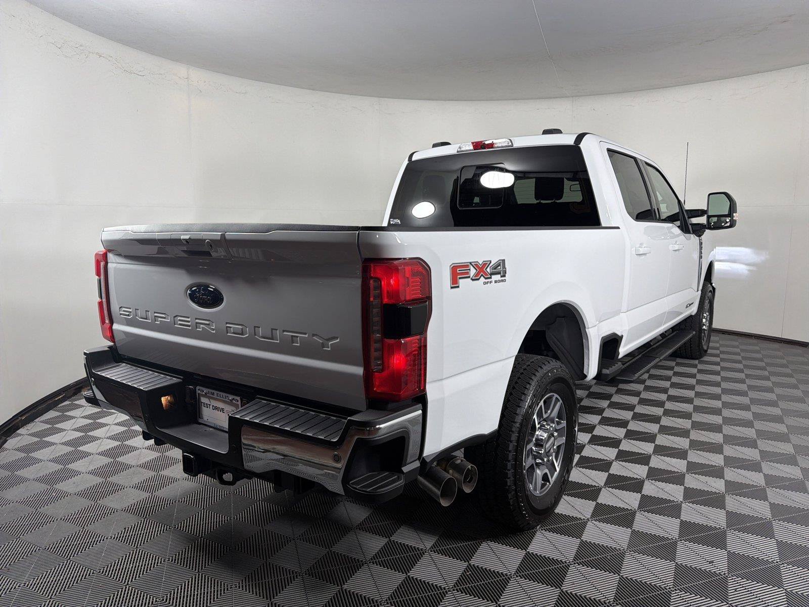 New 2026 Ford F250 Lariat w/ Lariat Premium Package AWD/4WD image 7