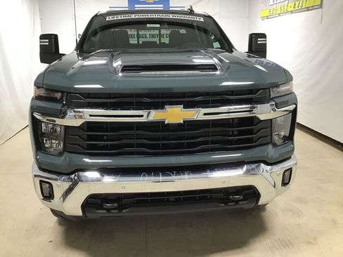 New 2026 Chevrolet Silverado 2500 LT w/ Safety Package image 2