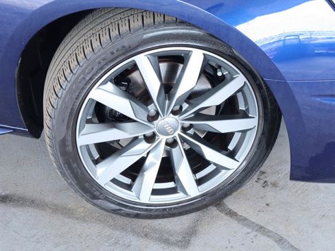 Used 2021 Audi A4 2.0T Premium w/ Convenience Package AWD/4WD image 3