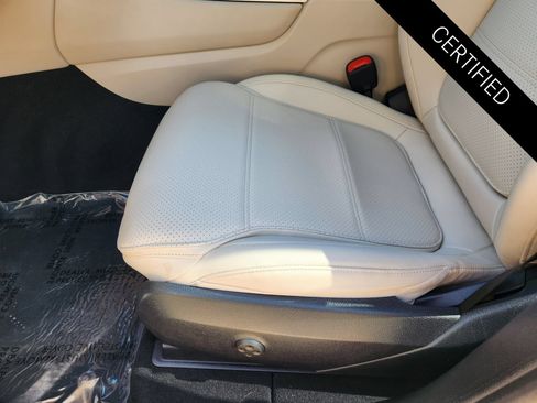 Certified 2024 Mercedes-Benz GLC 300 4MATIC image 25