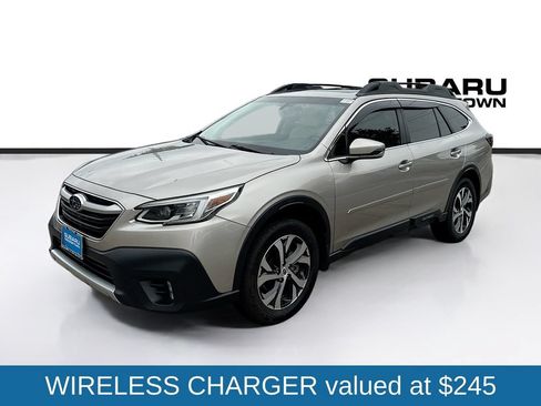 Used 2020 Subaru Outback Limited w/ Popular Package #2 AWD/4WD image 3
