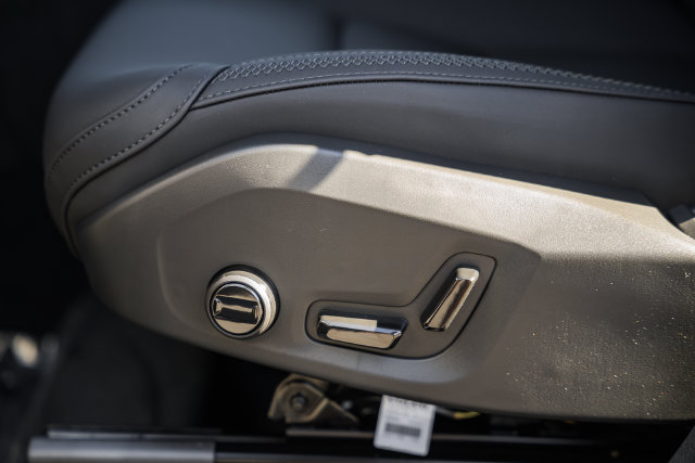 New 2027 Volvo XC90 B6 Plus AWD/4WD image 37