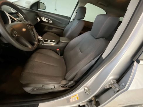 Used 2012 Chevrolet Equinox LS image 11