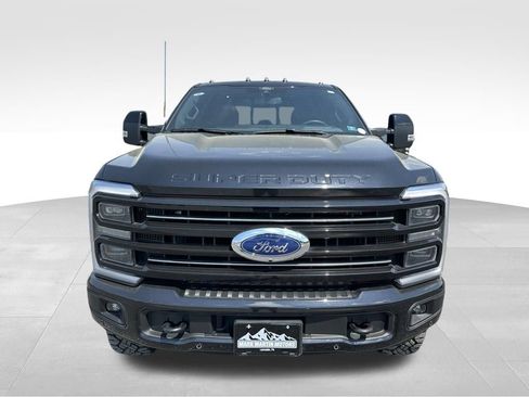 Used 2025 Ford F250 Platinum w/ Tremor Off-Road Package AWD/4WD image 29