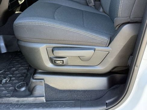 Used 2025 RAM 2500 Tradesman image 11