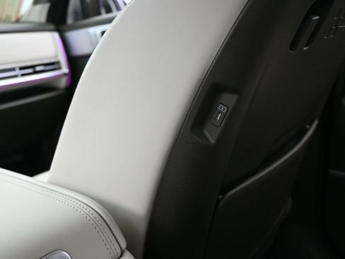 Used 2024 Hyundai Santa Fe Calligraphy FWD image 45
